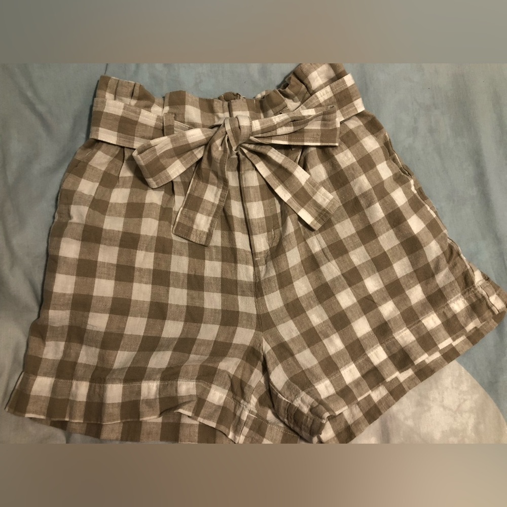 Light Brown Checkered Paper Bag Shorts Size S